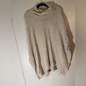 Large Ruby Moon oversized side split turtleneck tunic!